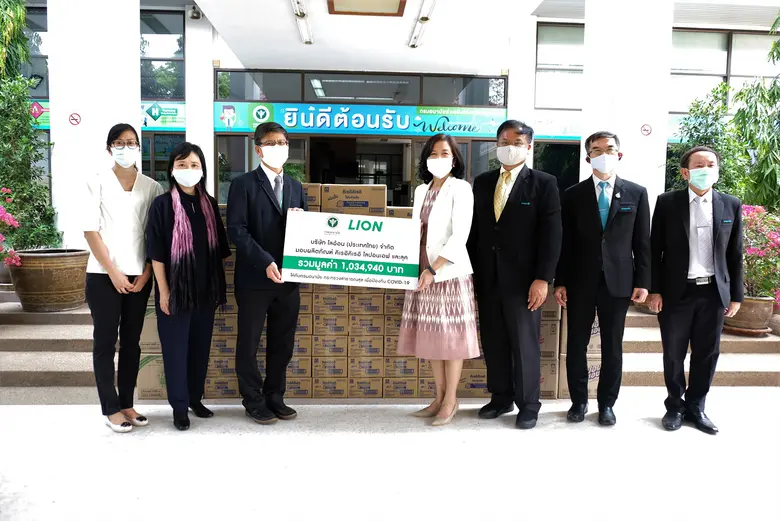 นายสมศักดิ์ ศรีสอาดรักษ์ (ที่ 3 จากซ้าย) ...