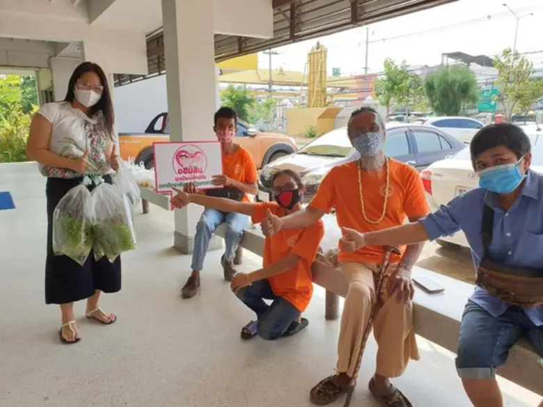 ราชภัฏโคราช ที่พึ่งของท้องถิ่น ช่วยมนุษย์ล้อออร์แกนิค จำหน่ายผักปลอดสาร