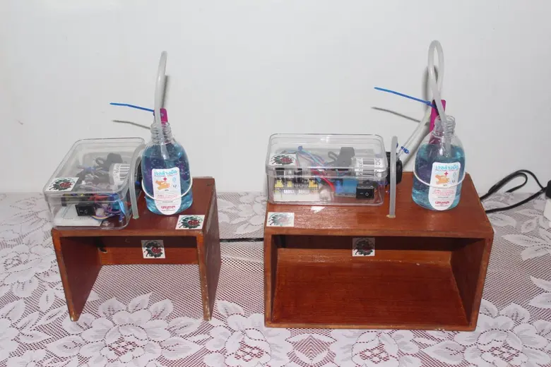 คณะวิศวกรรมศาสตร์ ม.ทักษิณ วิทยาเขตพัทลุง ออกแบบเครื่องจ่ายเจลแอลกอฮอล์อัตโนมัติใช้กับภาชนะบรรจุภัณฑ์ทุกรูปแบบ