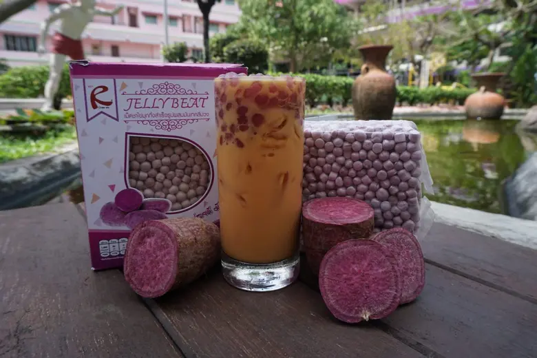 จัดว่าเด็ด! นศ.วอศ.สงขลาคิดค้นสูตรเม็ดชาไข่มุกจากมันม่วงกึ่งสำเร็จรูปเพื่อสุขภาพ เมนูคลายร้อนสู้ภัยโควิด