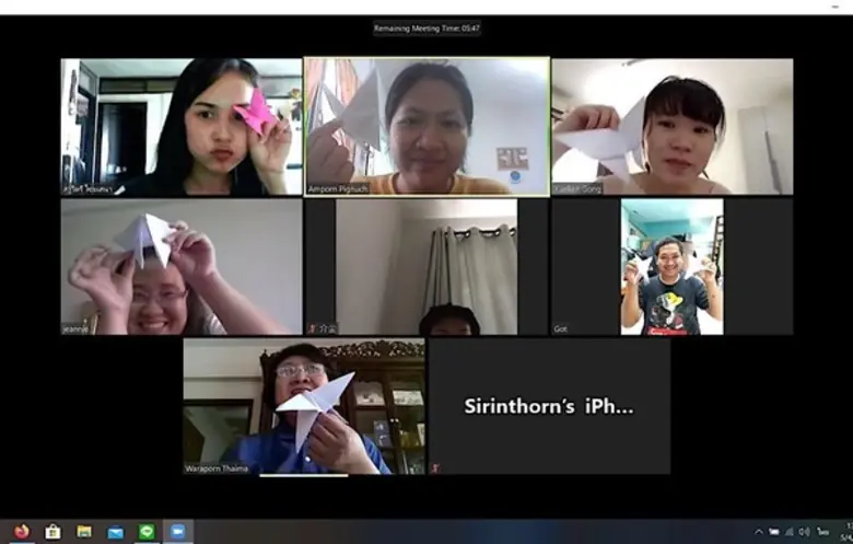 พาไป! เรียนรู้การสอนออนไลน์ ในแบบฉบับ ครู ”แม่ติ๋ม” ผศ.ดร.วราภรณ์ ไทยมา คณบดีคณะศิลปศาสตร์ SPU