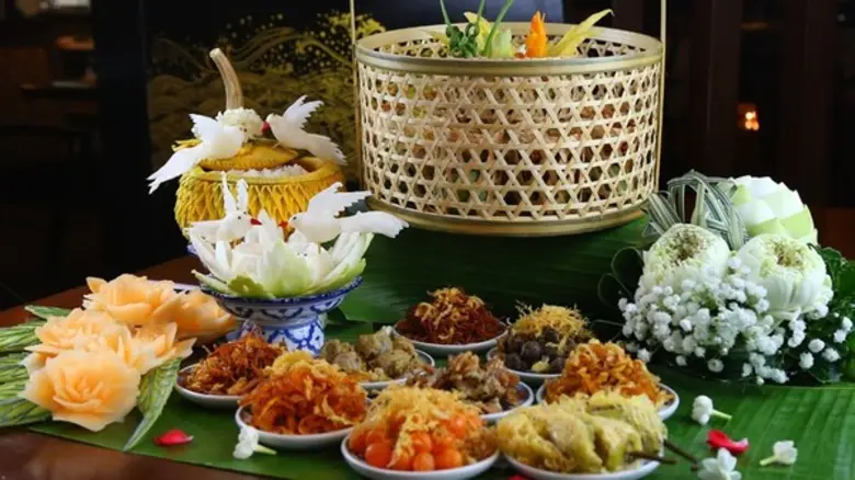 ต้อนรับซัมเมอร์นี้กับ “ข้าวแช่”เมนูคลายร้...