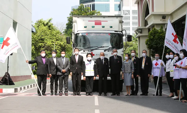 ภาพข่าว: สภากาชาดไทยแถลงข่าวปล่อยคาราวานอาสาร่วมใจสู้ภัยโควิด