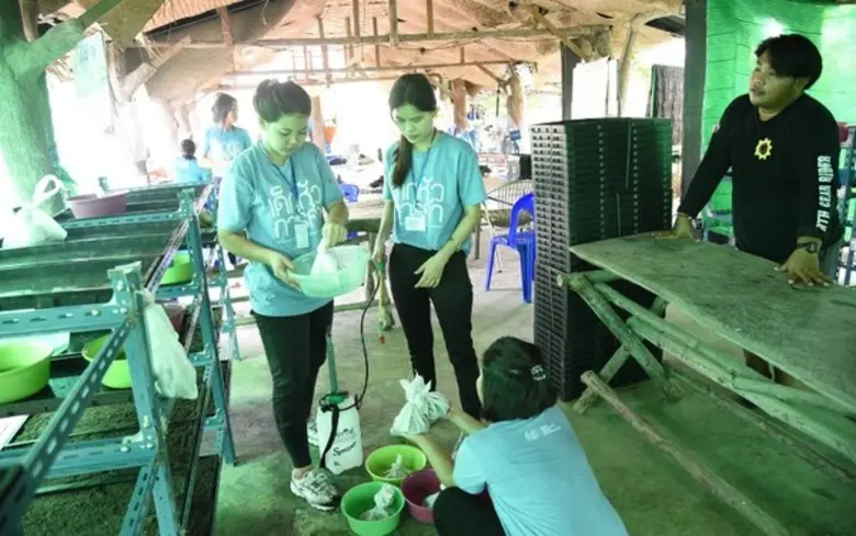 ในฐานะภาคธุรกิจเอกชนของประเทศไทยประกอบด้วยหอการค้าไ...