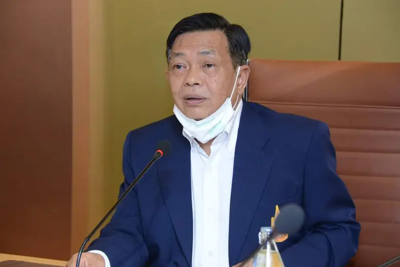 นายอลงกรณ์ พลบุตร ที่ปรึกษารัฐมนตรีว่าการ...