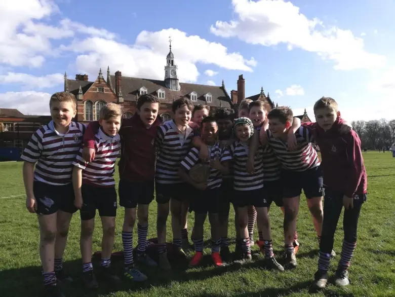 โปรเกรส คอนซัลแตนท์ (Progress Consultants...