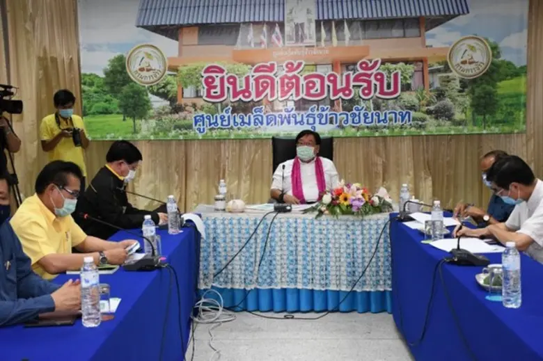 นายประภัตร โพธสุธน รัฐมนตรีช่วยว่าการกระท...