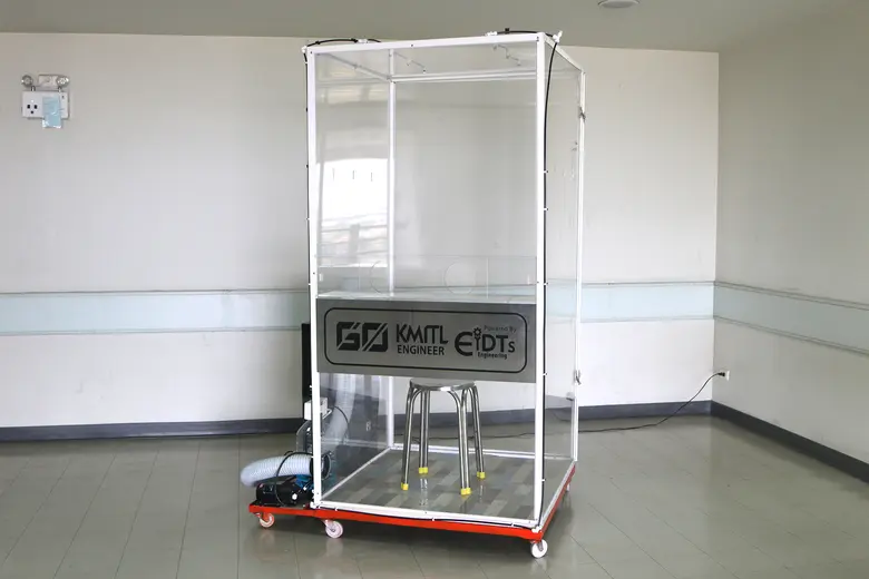 ทีมแพทย์มั่นใจ ตู้ตรวจเชื้อ SWAB TEST ความดันลบ ช่วยคัดกรองโควิด-19 ได้เพิ่มขึ้น