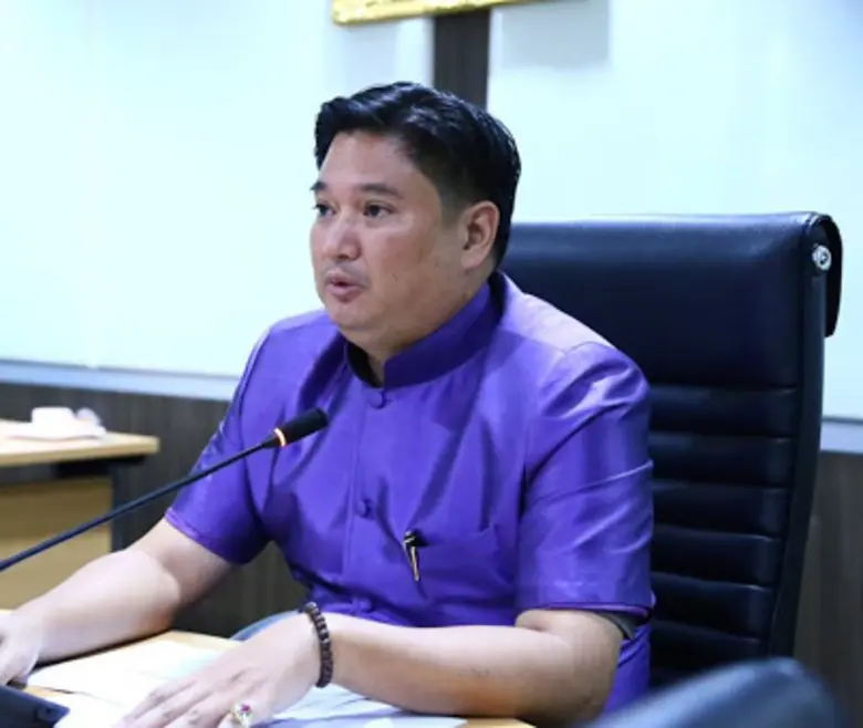 นายระพีภัทร์ จันทรศรีวงศ์ เลขาธิการสำนักง...