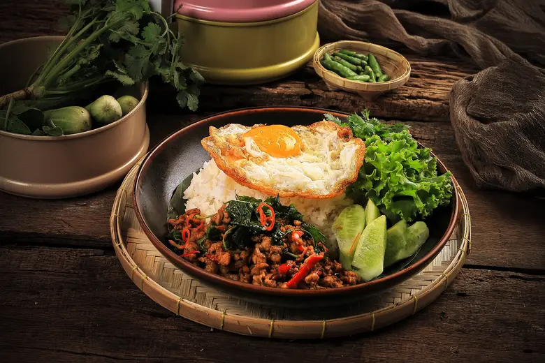 ร้านอาหารไทย “ทองหล่อ” ชวนเปิดสำรับอาหารไทย เสริมภูมิคุ้มกันต้านโควิด