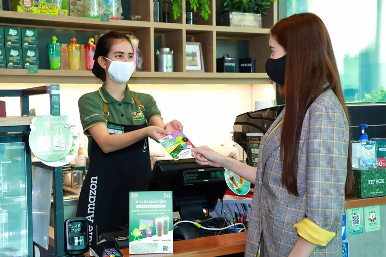 เอไอเอส ควง คาเฟ่ อเมซอน มอบความอุ่นใจ ฟรีประกันภัย คุ้มครอง COVID-19 ดูแลคนไทยทั่วถึง กว่า 3,080 สาขา ทั่วประเทศ