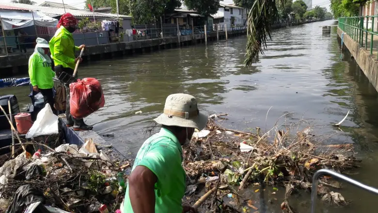 นางศิลปสวย ระวีแสงสูรย์ ปลัดกรุงเทพมหานคร...