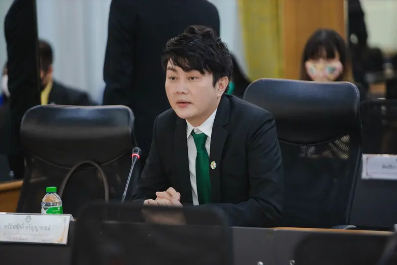 “พีทีจี เอ็นเนอยี” จับมือกระทรวงการท่องเที่ยวและกีฬา จัดแข่งอีสปอร์ตออนไลน์ ระดมทุนช่วย #แบกหมอสู้โควิด จัดหาเครื่องมือแพทย์รักษา COVID-19