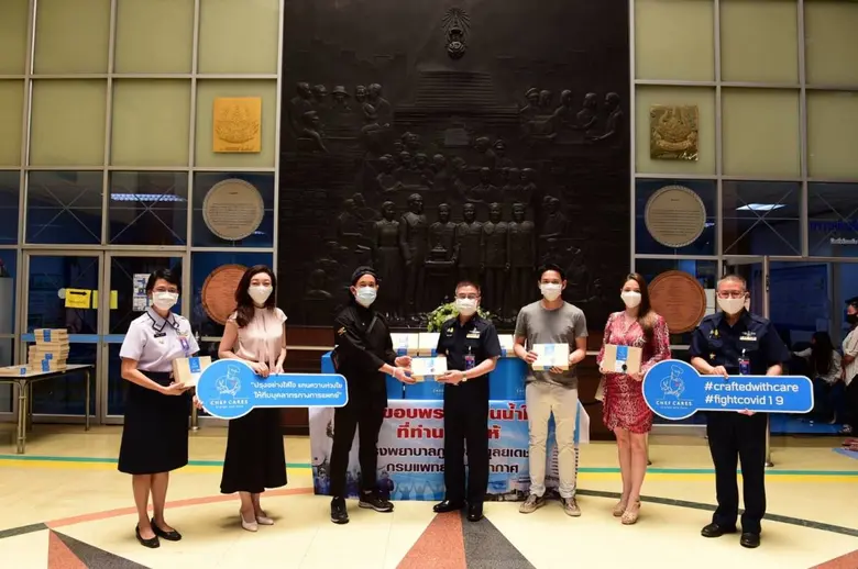 Chef Ayusakorn "Van" Arayangkoon (3rd fro...