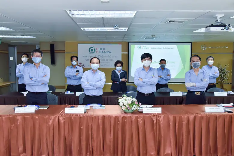 รศ.ดร.เอกจิตต์ จึงเจริญ (ที่ 2 จากขวา) ปร...