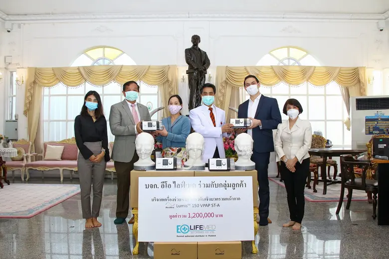 ดร.สุวิทย์ ธนียวัน ประธานกรรมการบริษัท อี...