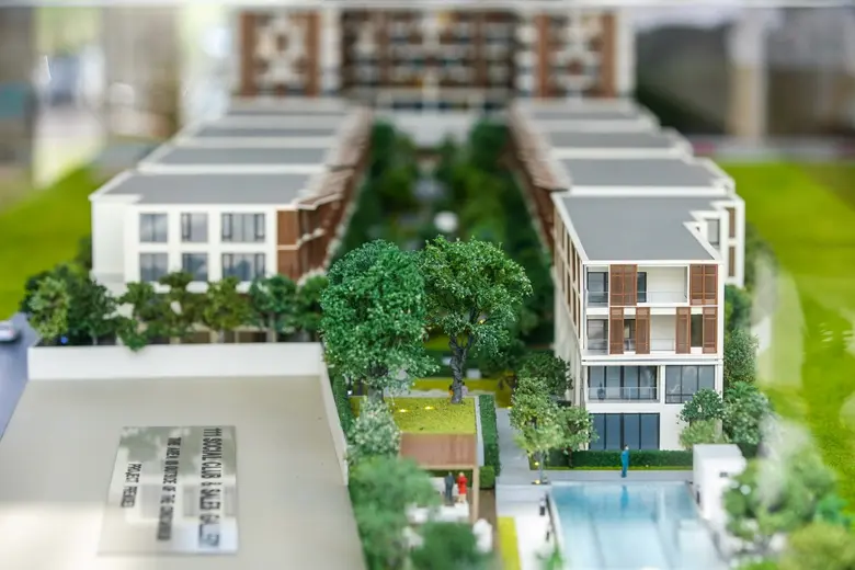 “พราว เรียลเอสเตท” ถือฤกษ์ดีจัดพิธีวางศิล...