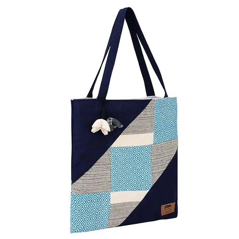 เจดี เซ็นทรัล ดันแคมเปญ “ชวนกันมาช้อป น้องๆ สุขใจ” ช้อปสินค้าพื้นบ้านงานสร้างสรรค์ฝีมือนักเรียน วันนี้ ถึง 5 มิ.ย. 2563