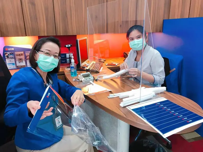 ยูโอบี (ไทย) รวมใจพนักงาน ระดมทุน ระดมแรง สู้โควิด-19 เพื่อสนับสนุนบุคลากรทางการแพทย์ภายใต้โครงการ UOB Heartbeat