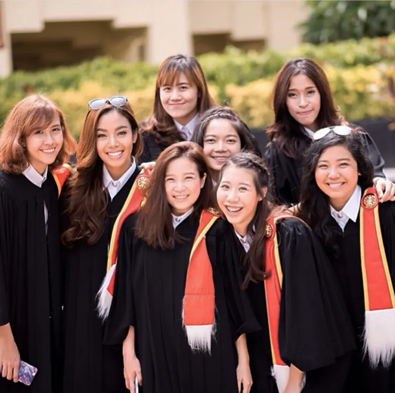 เรียนจีนแบบ 'เฟร้นฟราย ธัญชนก’ ศิษย์เก่าจ...