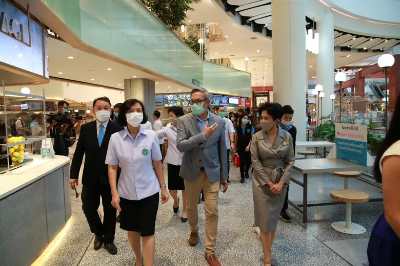 อธิบดีกรมอนามัย ลงพื้นที่ตรวจเยี่ยมความพร้อมศูนย์การค้าเซ็นทรัล เตรียมพร้อมคุมเข้มตามแผนแม่บท “เซ็นทรัล สะอาด มั่นใจ” ผนึกกำลังร้านค้าทั่วศูนย์ฯ