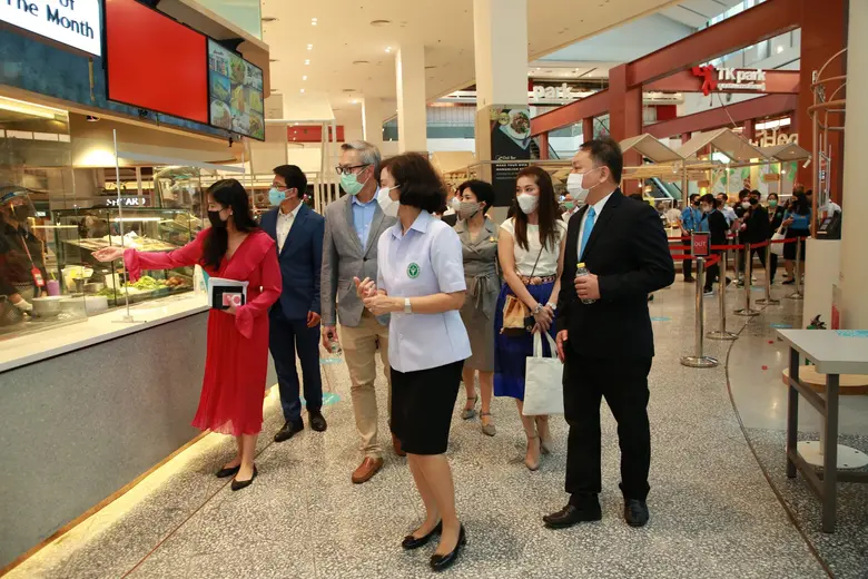 อธิบดีกรมอนามัย ลงพื้นที่ตรวจเยี่ยมความพร้อมศูนย์การค้าเซ็นทรัล เตรียมพร้อมคุมเข้มตามแผนแม่บท “เซ็นทรัล สะอาด มั่นใจ” ผนึกกำลังร้านค้าทั่วศูนย์ฯ