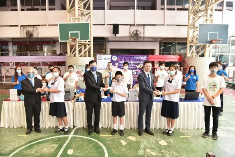 TOTmobile ตอบโจทย์การเรียนออนไลน์  โรงเรียนโพธิสารพิทยากร นำร่องมอบซิม TOTmobile ให้นักเรียนทุกคนใช้เรียนออนไลน์ ห่างไกลโควิด-19