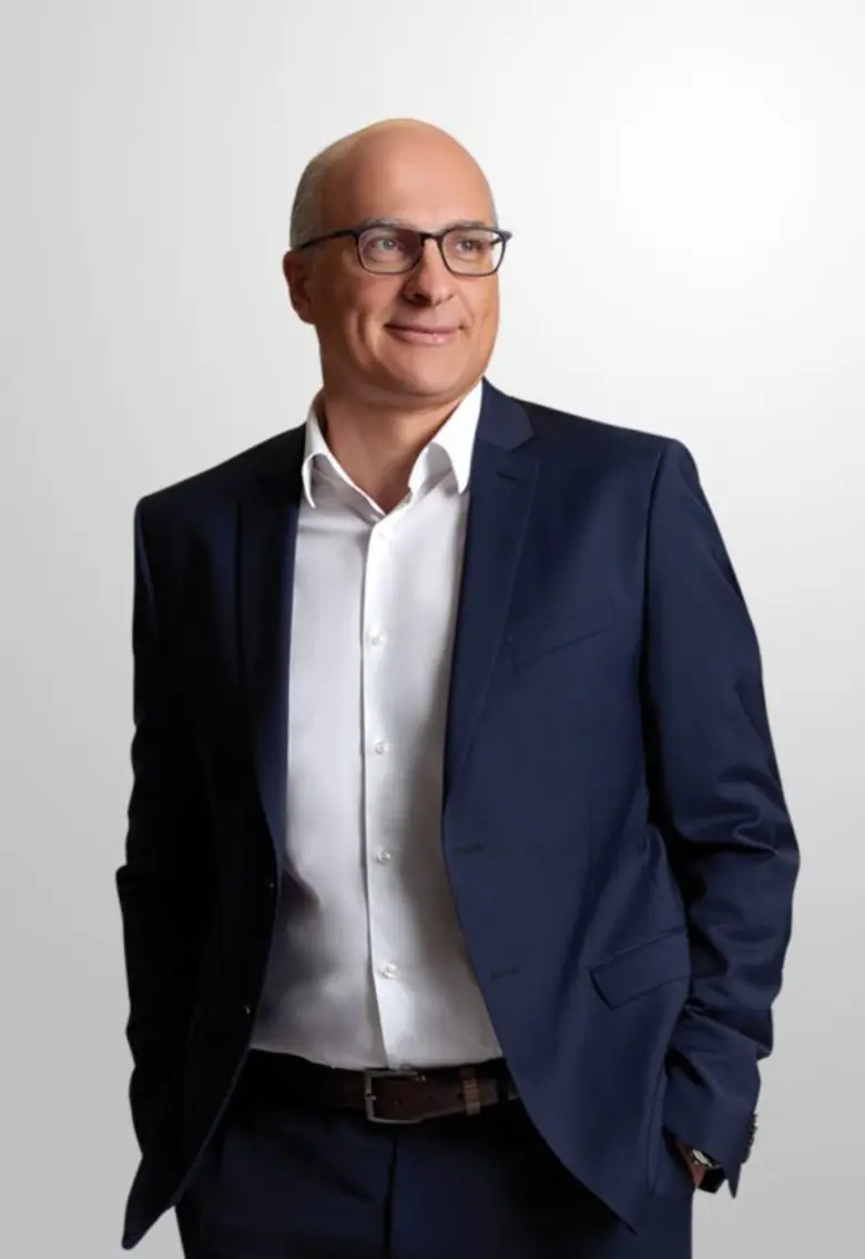 บริษัท เอส โฮเทล แอนด์ รีสอร์ท จำกัด (มหา...