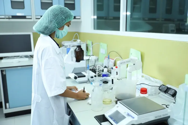 “สุวิทย์ เมษินทรีย์” รมว.การอุดมศึกษาฯ ทุ่มกว่า 800 ล้านบาท จ้างงานเพิ่มกว่า 4 หมื่นตำแหน่งช่วยคนตกงาน – ได้รับผลกระทบจากโควิด – 19