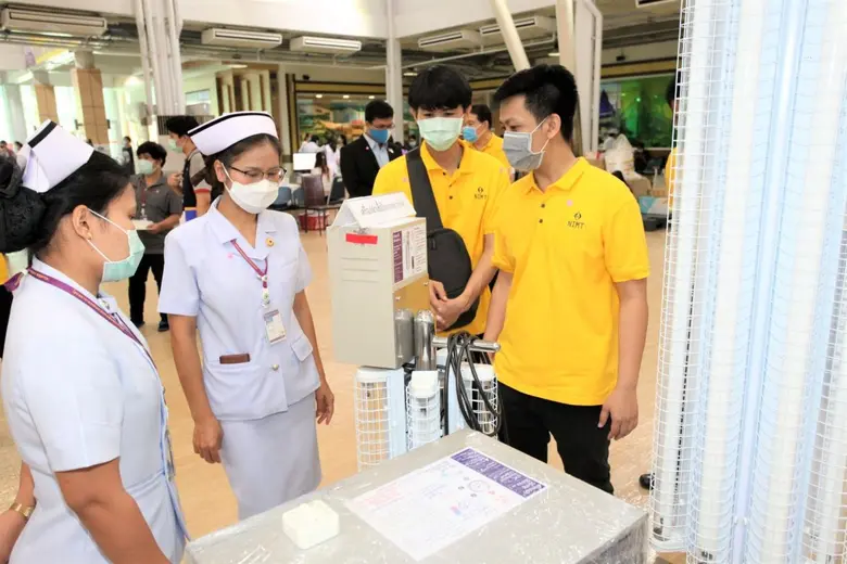 มว.ประดิษฐ์เครื่องฆ่าเชื้อด้วยรังสี UVC นวัตกรรมจากเทคโนโลยีมาตรวิทยา ลดความเสี่ยงติดเชื้อ COVID-19 ให้แก่บุคลากรทางการแพทย์