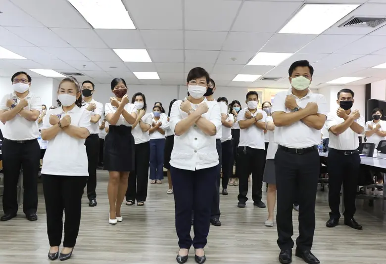 นางสาวขนิษฐา ตั้งวรสิทธิชัย รักษาการผู้อำ...