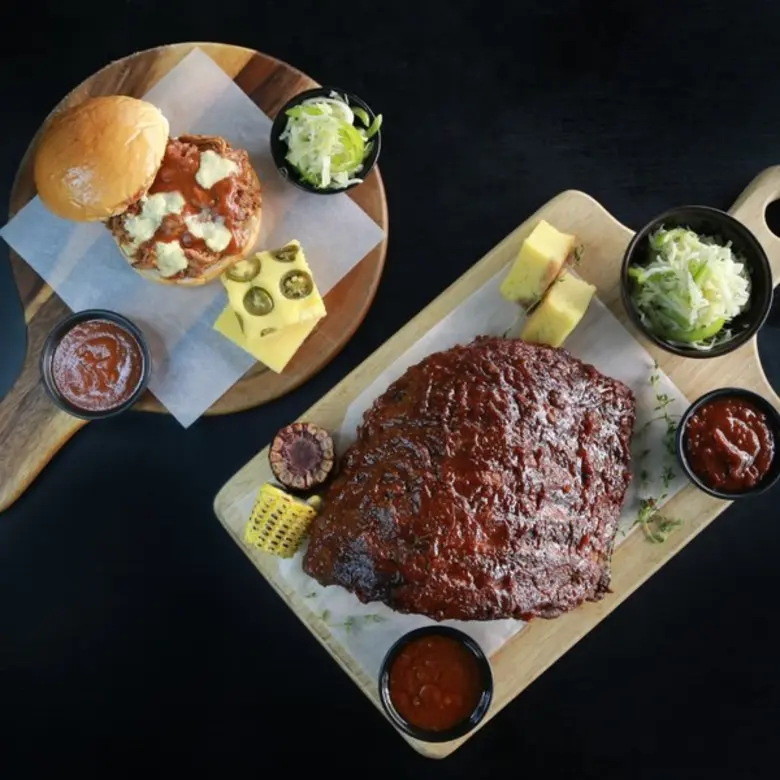 โรงแรม เลอ เมอริเดียนกรุงเทพ เปิดตัวร้านบ...