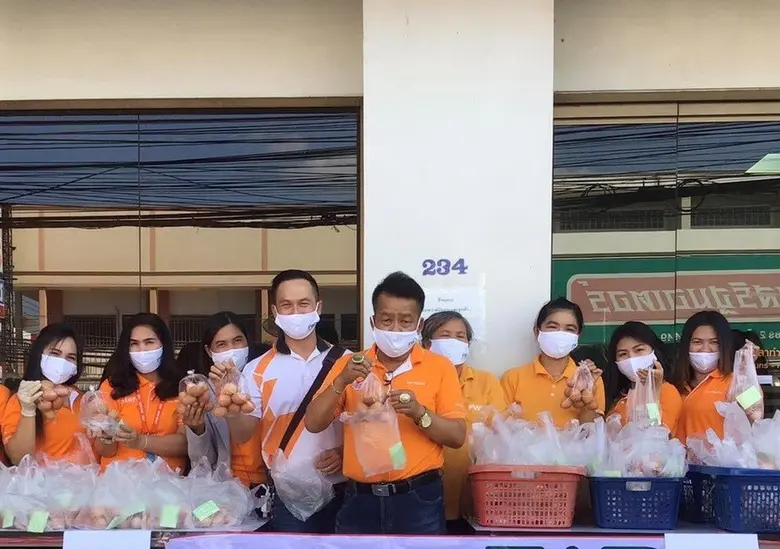 ตัวแทน FWD ลงพื้นที่ภาคอีสาน มอบสิ่งของช่วยเหลือประชาชน