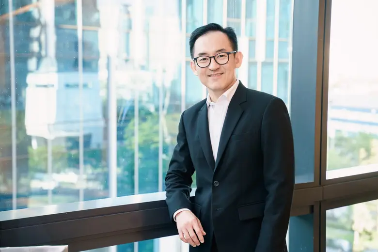 บมจ. ดับบลิวเอชเอ ยูทิลิตี้ส์ แอนด์ พาวเว...