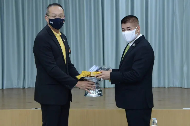 รมช.ธรรมนัส ติดตามการแก้ไขปัญหาสถานการณ์ภัยแล้งผ่าน VDO conference เร่งปฏิบัติการฝนหลวงสู้ภัยแล้ง