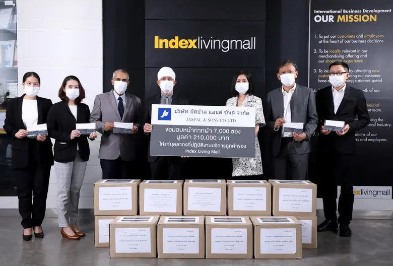 กฤษชนก ปัทมสัตยาสนธิ (ที่5จากซ้าย) กรรมการผู้จัดการ...