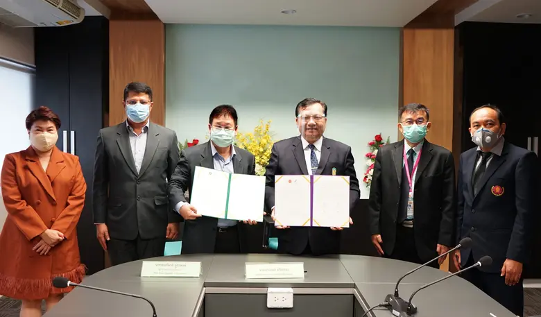 นายสมเกียรติ ภู่ระหงษ์ ผู้อำนวยการสายงานว...