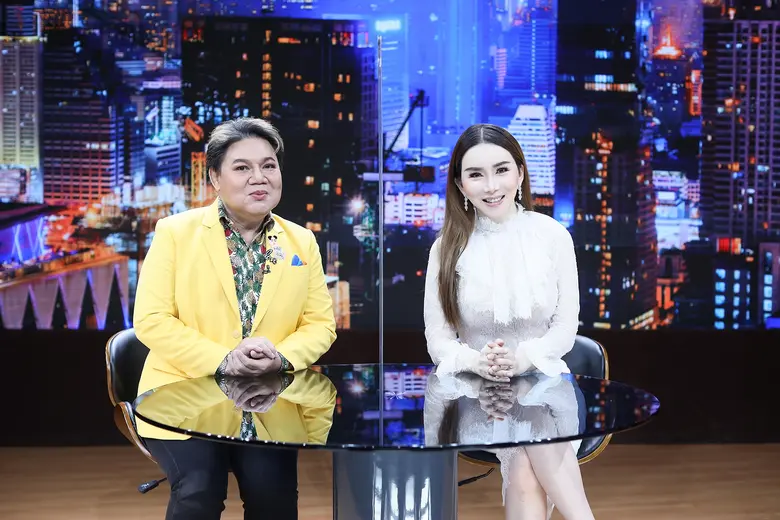 เป็นมวยถูกคู่กันซะเหลือเกิน เมื่อแม่แอน J...