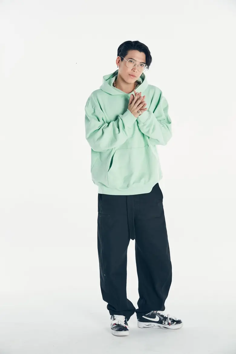 ป๊อก Mindset - ไอซ์ พาริส - แพรวา  เป็นตัวแทนคนไทยร่วมกับคนดังทั่วเอเชีย ในแชริตี้คอนเสิร์ตรูปแบบออนไลน์ “ONE LOVE ASIA” (วันเลิฟ เอเชีย)