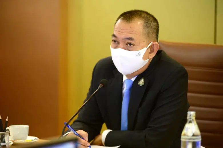 นายเฉลิมชัย ศรีอ่อน รัฐมนตรีว่าการกระทรวง...