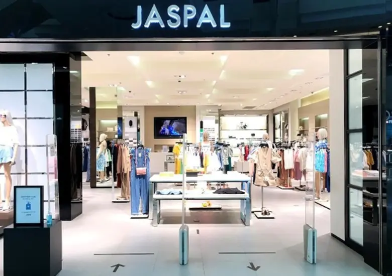 ศูนย์การค้าจังซีลอน ป่าตอง ภูเก็ต ร่วมกับ...