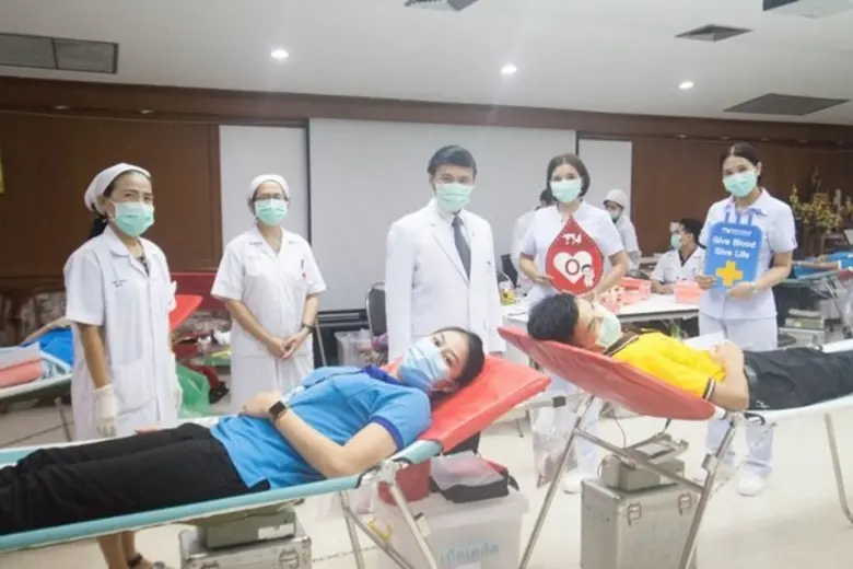 นายแพทย์วชิรบุณย์ ศาสตระรุจิ ผู้อำนวยการแ...