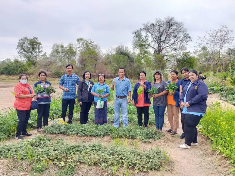 นางอัญชนา ตราโช รองเลขาธิการสำนักงานเศรษฐ...