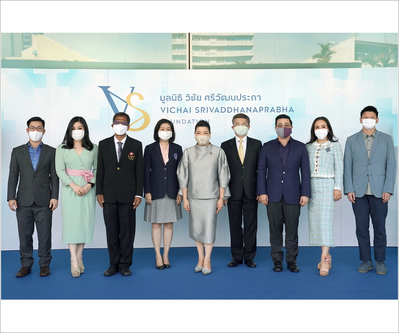 เอมอร ศรีวัฒนประภา ประธานกรรมการมูลนิธิ ว...