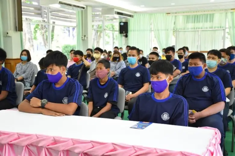 สพร.9 พิษณุโลก เพิ่มทักษะด้านอาชีพให้แก่นักเรียนครอบครัวยากจนที่ไม่ได้เรียนต่อหลังจบการศึกษาภาคบังคับ และเยาวชน ประชาชนที่ว่างงานก่อนเข้าสู่ตลาดแรงงาน