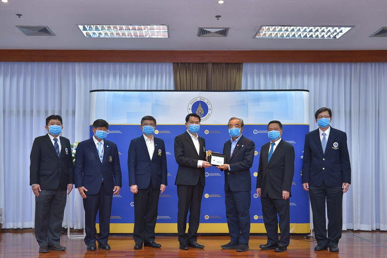 บมจ.เน็ตเบย์ NETBAY รุกพัฒนา HAPYBot หุ่น...