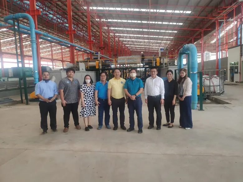 นายชูวิทย์ จึงธนสมบูรณ์ (กลาง) ประธานเจ้า...