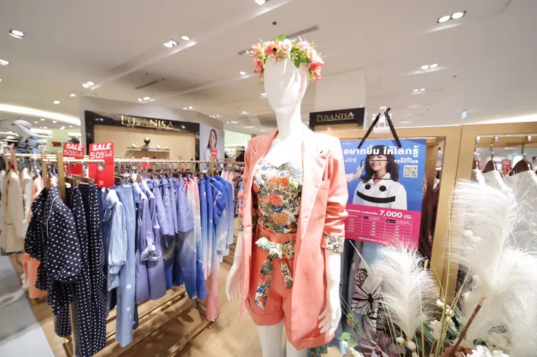 ห้างสรรพสินค้ากลุ่มเดอะมอลล์ กรุ๊ป เอาใจขาช้อปต่อเนื่อง รับ NEW NORMAL ชีวิตวิถีใหม่แห่งการช้อปปิ้ง ช้อปรับคืนรวมสูงสุด 7,000 บาท