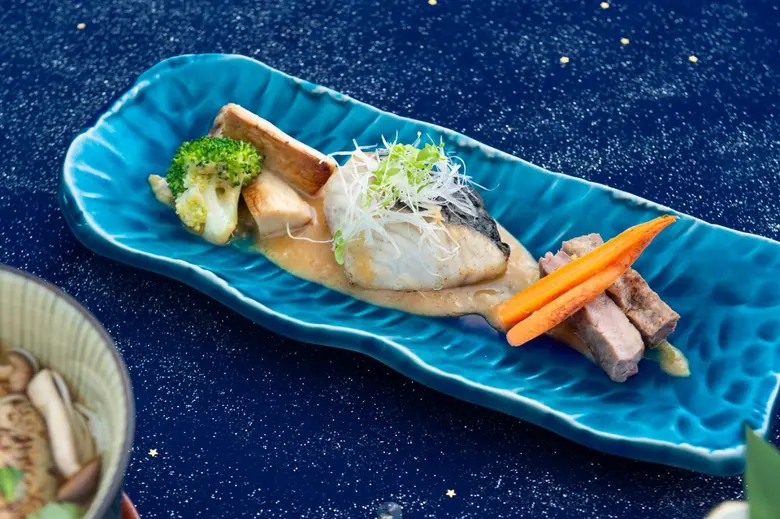 เฉลิมฉลองเทศกาลขอพรจากดวงดาวของประเทศญี่ปุ่น ด้วยอาหารชุดพิเศษ ที่ห้องอาหารยามาซาโตะ