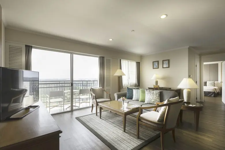 ฉลองสีสันวันสุขสุดสัปดาห์ กับบัตรกำนัลห้องพักราคาสุดพิเศษ ใน 3 โรงแรมดังเครือ แคนทารี โฮเทลส์ คอลเลคชั่น พร้อมเข้าพัก 1 กรกฎาคม 2563